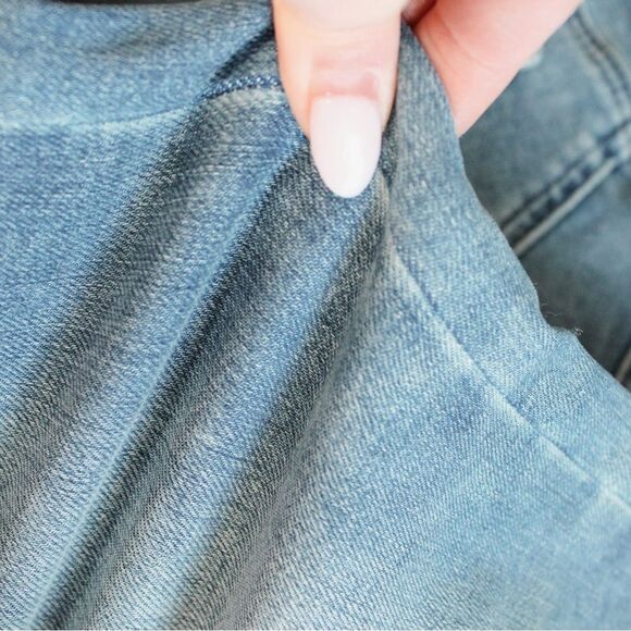 30 Inseam | Lucky Brand Mid Rise Sweet Straight - Picture 11 of 15